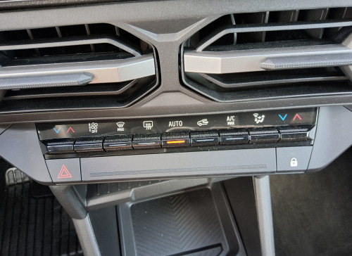 Dacia BIGSTER Nouveau Mild Hybrid 140 Expression