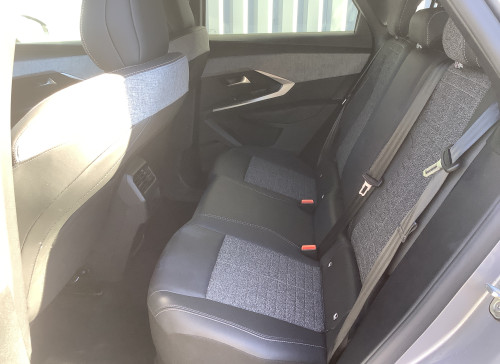 Peugeot 3008 Nouveau Hybrid 136 e-DCS6 Allure