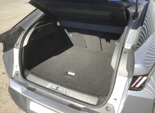 Peugeot 3008 Nouveau Hybrid 136 e-DCS6 Allure