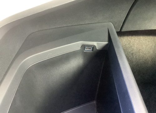 Peugeot 3008 Nouveau Hybrid 136 e-DCS6 Allure