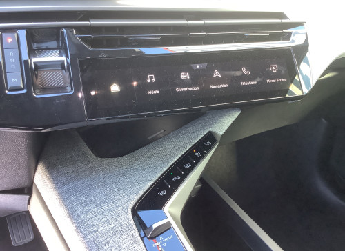 Peugeot 3008 Nouveau Hybrid 136 e-DCS6 Allure