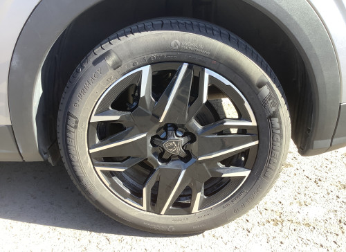 Peugeot 3008 Nouveau Hybrid 136 e-DCS6 Allure