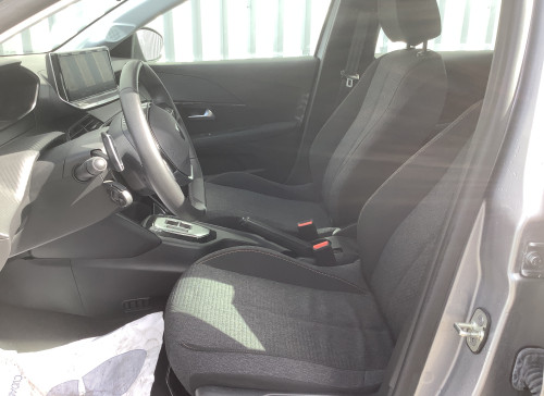 Peugeot 208 Nouvelle Hybrid 100 e-DCS6 Style