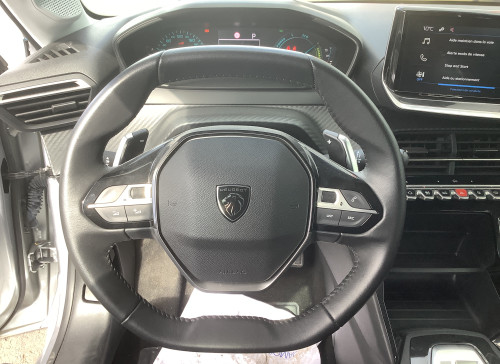Peugeot 208 Nouvelle Hybrid 100 e-DCS6 Style