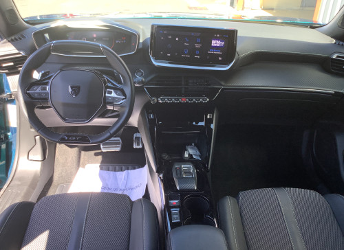 Peugeot 2008 Nouveau Hybrid 145 e-DCS6 GT