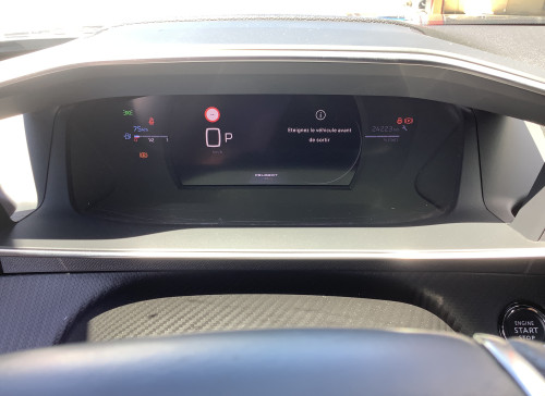 Peugeot 2008 Nouveau Hybrid 145 e-DCS6 GT