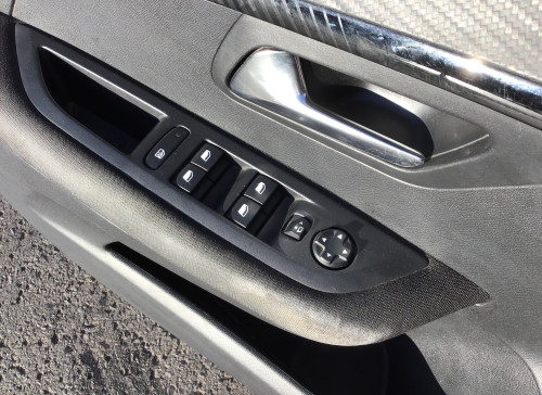 Peugeot 208 BlueHDi 100 S&S BVM6 Active Pack
