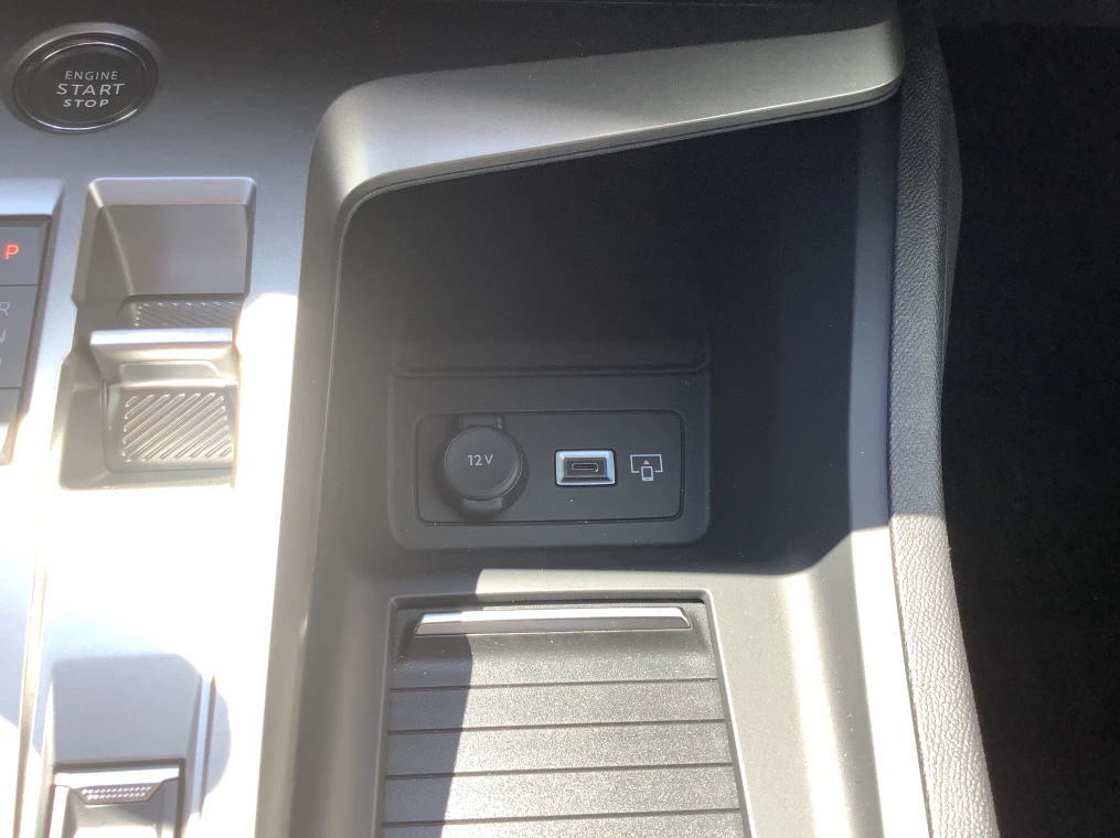 Peugeot 308 SW Hybrid 145 e-DCS6 Allure