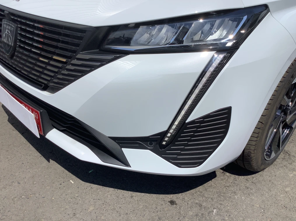 Peugeot 308 SW Hybrid 145 e-DCS6 Allure