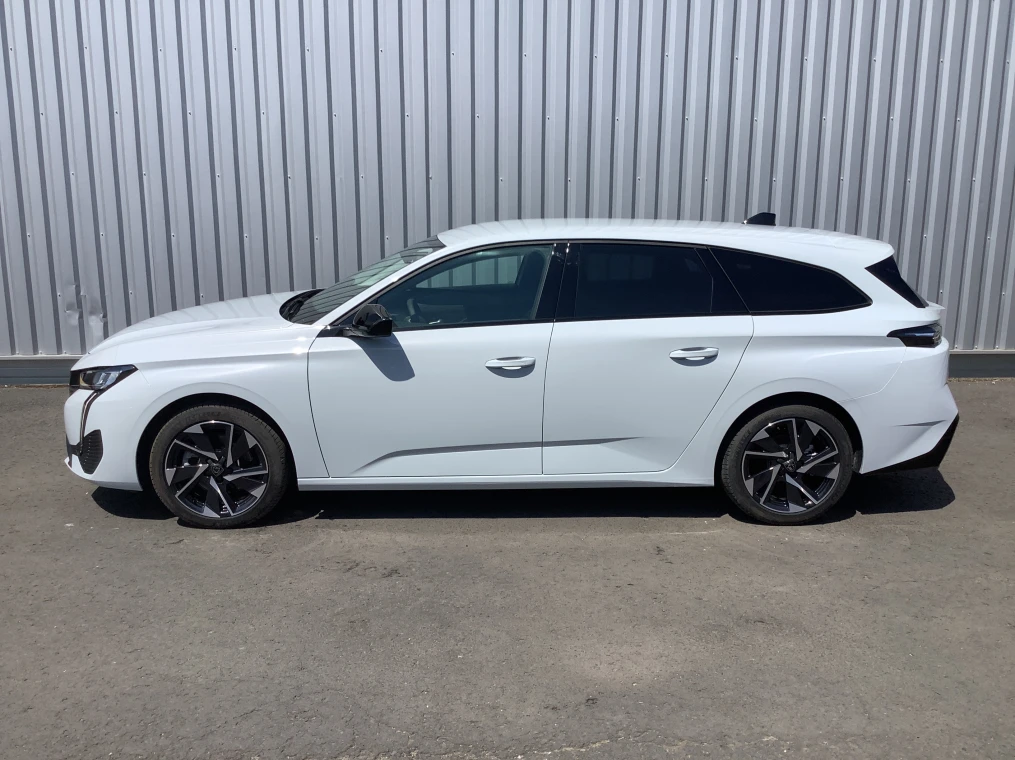 Peugeot 308 SW Hybrid 145 e-DCS6 Allure