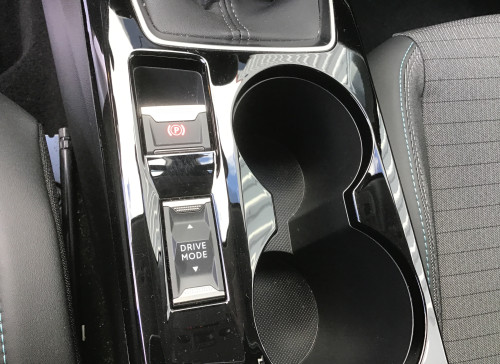Peugeot 208 PureTech 100 S&S BVM6 Allure