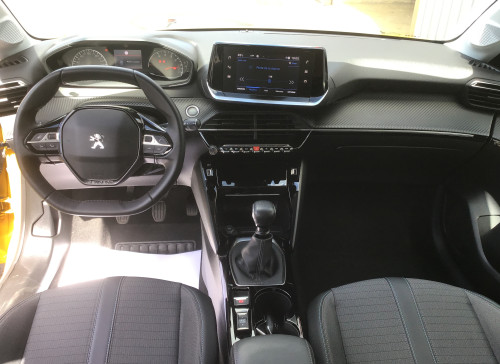 Peugeot 208 PureTech 100 S&S BVM6 Allure