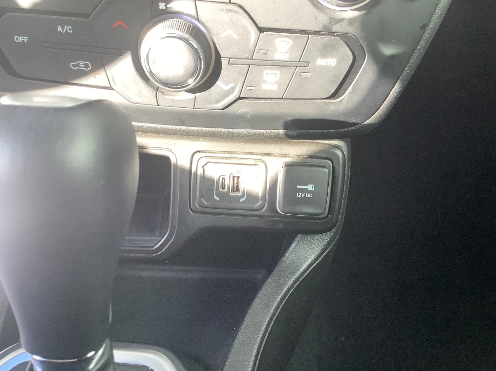 Jeep RENEGADE 1.5 Turbo T4 130 ch BVR7 e-Hybrid Altitude