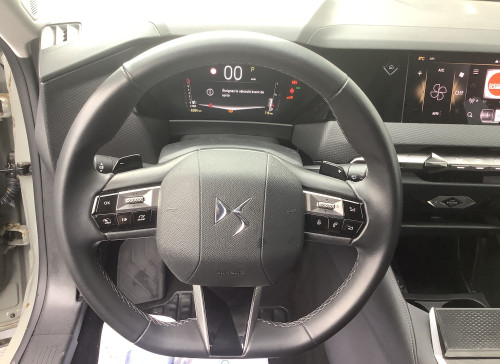 DS DS 4 Nouvelle PureTech 130 EAT8 Bastille