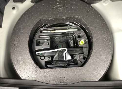 DS DS 3 Nouveau PureTech 130 EAT8 Performance Line