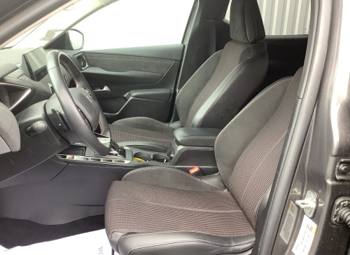DS DS 3 Nouveau PureTech 130 EAT8 Performance Line