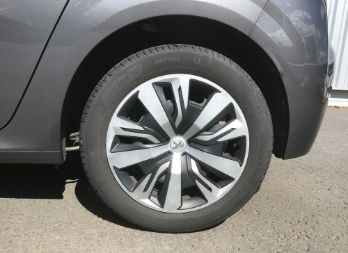 Peugeot 208 PureTech 100 S&S BVM6 Active