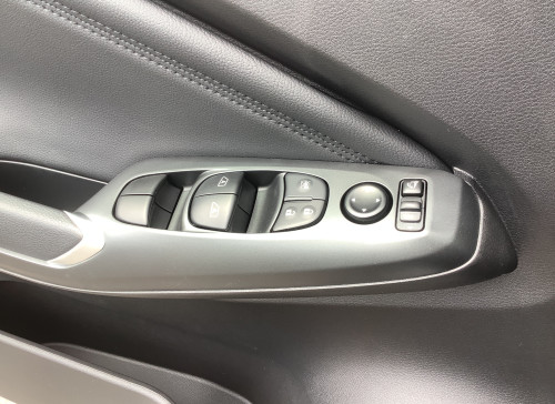 Nissan JUKE Nouveau HYBRID 143 N-Connecta