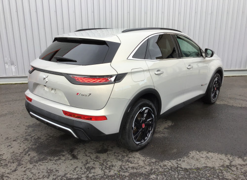 DS DS7 CROSSBACK BlueHDi 130 EAT8 Performance Line+