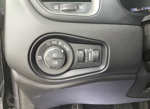 Jeep RENEGADE Nouveau 1.5 Turbo T4 130 ch BVR7 e-Hybrid Altitude