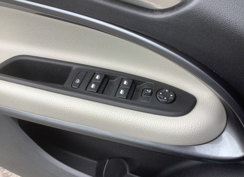 Fiat 600 Nouvelle 1.2 Hybrid 100ch DCT6 La Prima - 5P