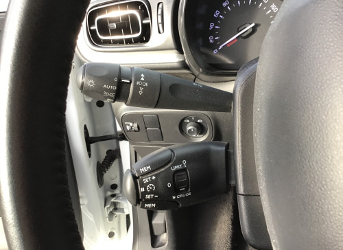 Citroën C3 PureTech 83 S&S BVM5 Shine