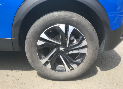 Peugeot 2008 PureTech 130 S&S EAT8 Allure