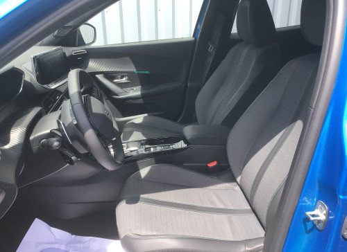 Peugeot 2008 PureTech 130 S&S EAT8 Allure