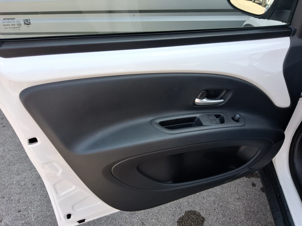 Toyota AYGO X 1.0 VVT-i 72 Dynamic