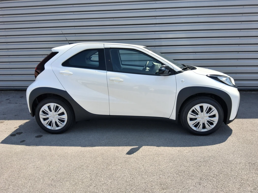 Toyota AYGO X 1.0 VVT-i 72 Dynamic