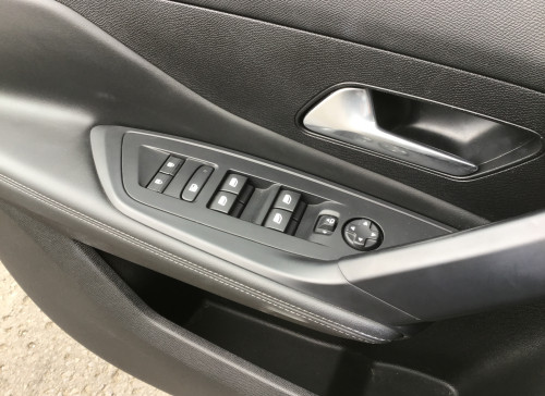 Peugeot 308 Nouvelle PureTech 130ch S&S EAT8 Allure