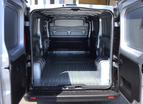 Renault TRAFIC FOURGON Nouveau FGN L2H1 3T BLUE DCI 150 GSR2 ADVANCE