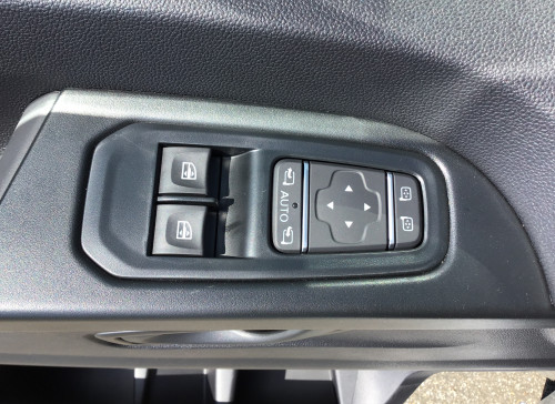 Renault TRAFIC FOURGON Nouveau FGN L2H1 3T BLUE DCI 150 GSR2 ADVANCE