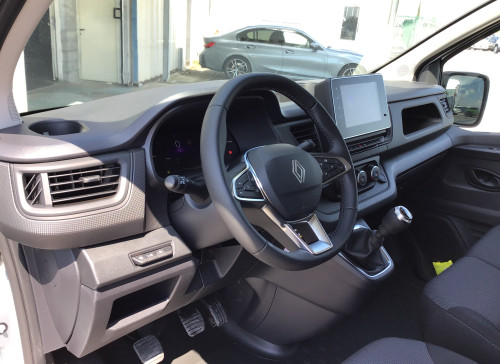 Renault TRAFIC FOURGON Nouveau FGN L2H1 3T BLUE DCI 150 GSR2 ADVANCE