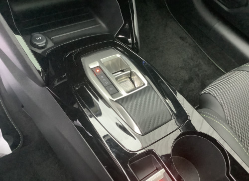 Peugeot 208 Nouvelle Hybrid 100 e-DCS6 GT