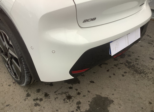 Peugeot 208 Nouvelle Hybrid 100 e-DCS6 GT