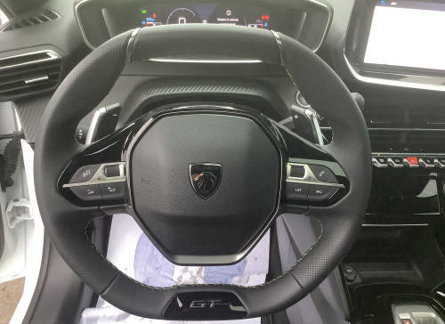 Peugeot 208 Nouvelle Hybrid 100 e-DCS6 GT