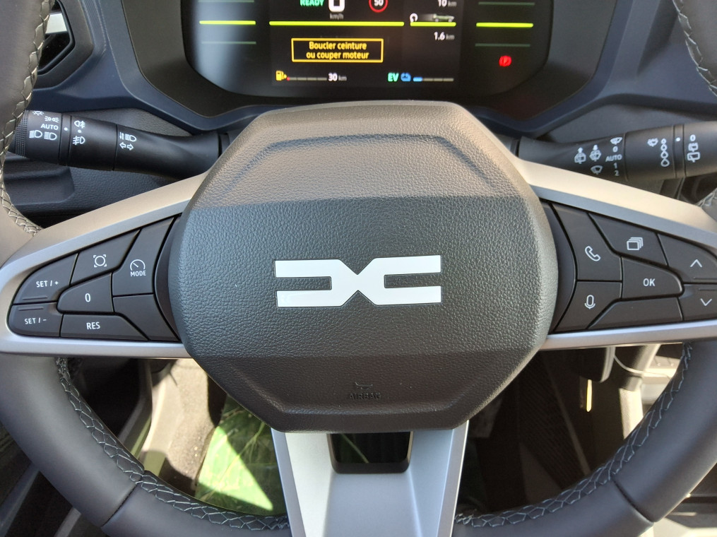 Dacia BIGSTER HYBRID