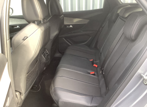 Peugeot 3008 Hybrid 136 e-DCS6 GT