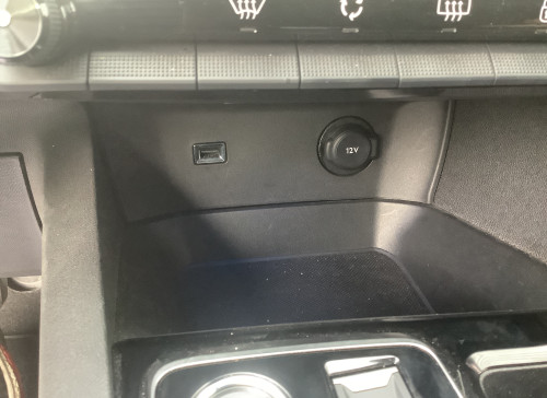 Peugeot 3008 Hybrid 136 e-DCS6 GT