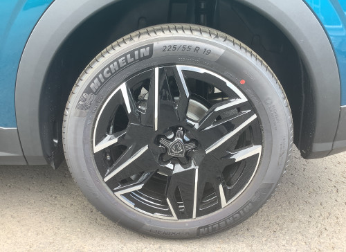 Peugeot 3008 Nouveau Hybrid 145 e-DCS6 Allure