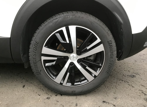 Peugeot 3008 Nouveau BlueHDi 130ch S&S EAT8 GT