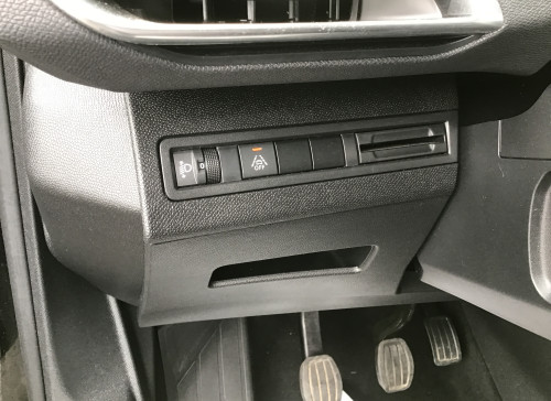 Peugeot 3008 Nouveau Puretech 130ch S&S BVM6 Allure