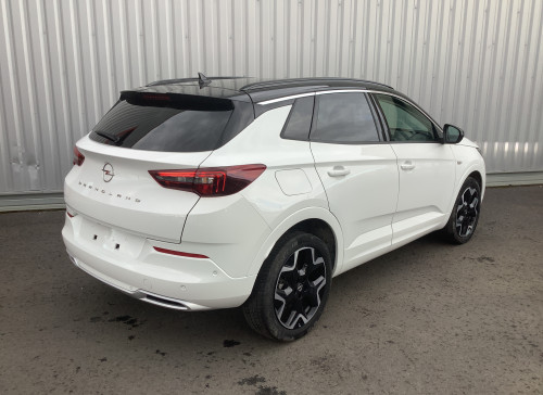 Opel GRANDLAND 1.5 Diesel 130 ch BVA8 Ultimate