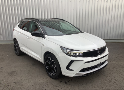 Opel GRANDLAND 1.5 Diesel 130 ch BVA8 Ultimate