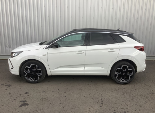 Opel GRANDLAND 1.5 Diesel 130 ch BVA8 Ultimate