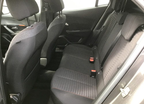Peugeot 2008 PureTech 100 S&S BVM6 Active
