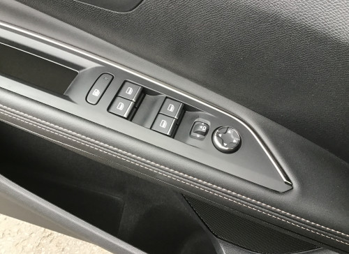 Peugeot 5008 Nouveau BlueHDi 130ch S&S EAT8 GT