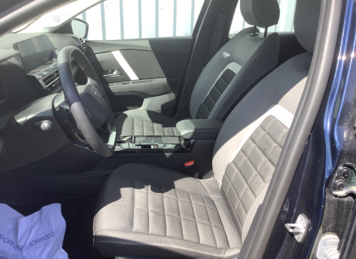 Citroën C4 Hybride 136 e-DCS6 Plus