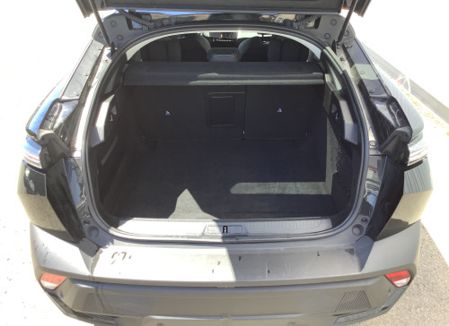 Peugeot 408 Hybrid 136 e-DCS6 Allure